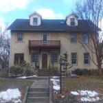 front view of home before an exterior remodel