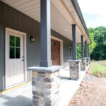 detached garage porch